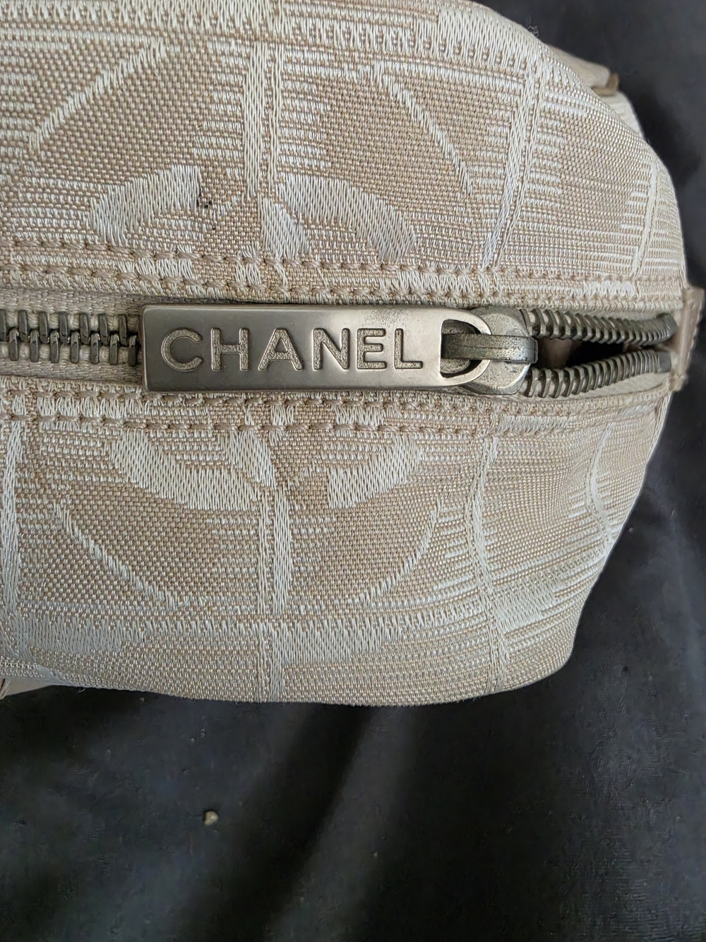 AUTHENTIC CHANEL Beige Top-Handle Satchel with Signature Monogram - Picture 4 of 8